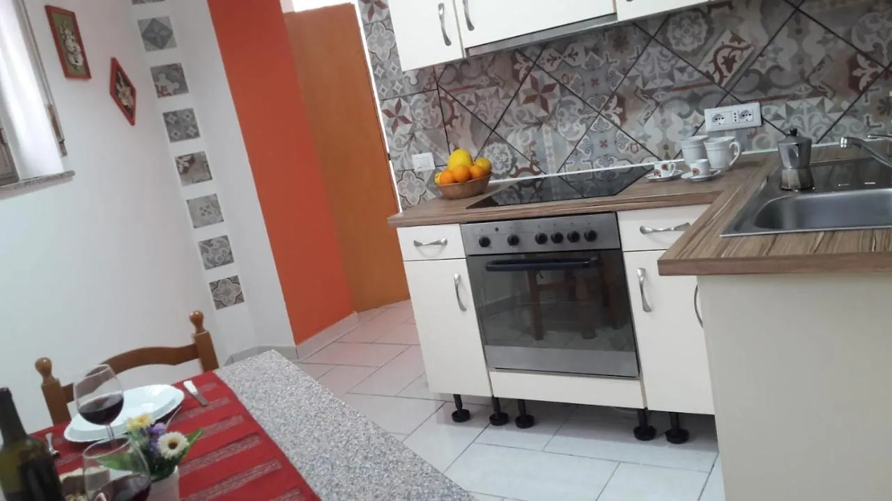 Estia Holidays Apartments - Taormina 0*,