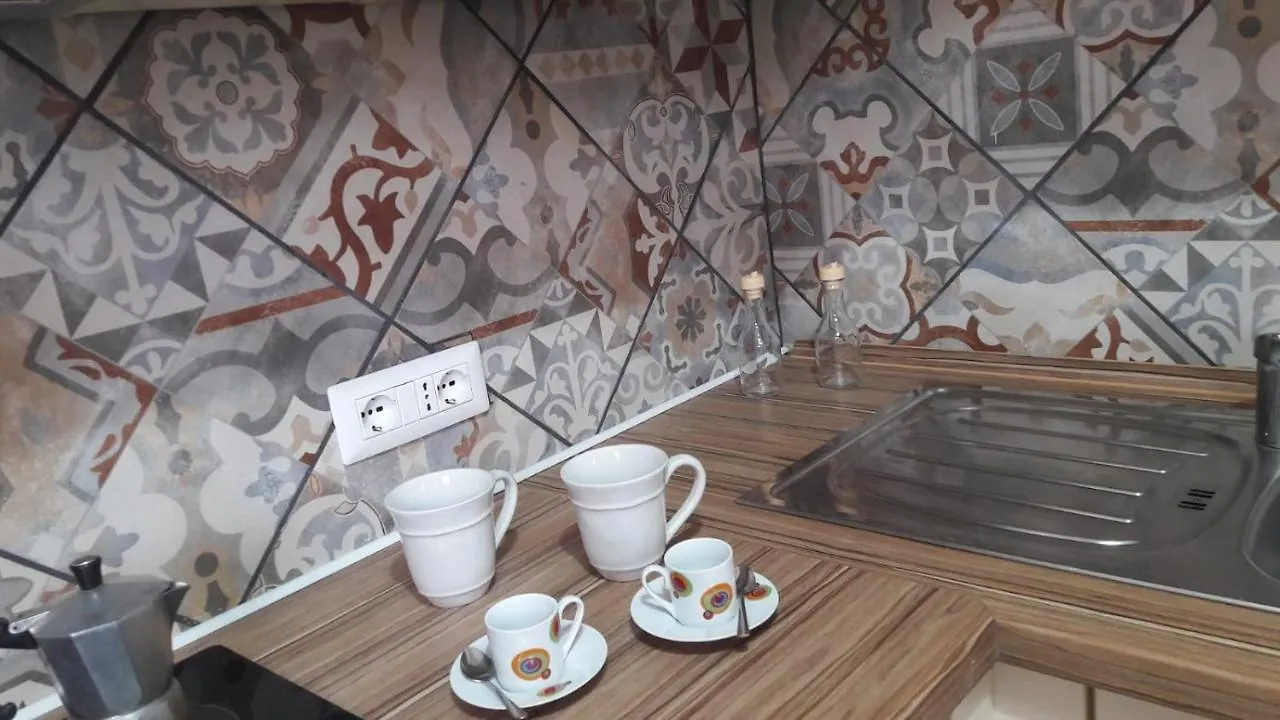 Estia Holidays Apartments - Taormina 0*,